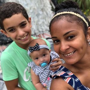 Meet your Posher, Kayla